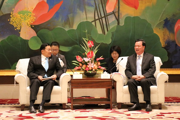 1545616045007075691.jpg 1545291373237091338.jpg