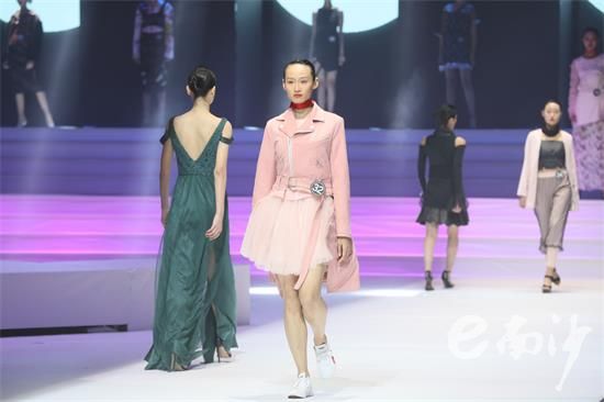 1546420069903050906.jpg 20181231032249737.jpg