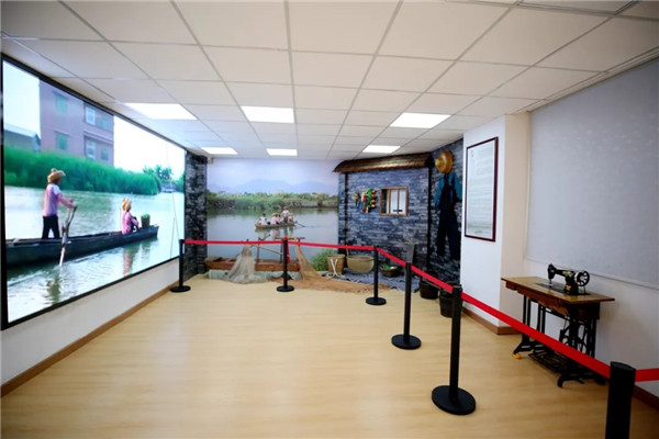 1546506646060063156.jpg center2.webp_副本.jpg