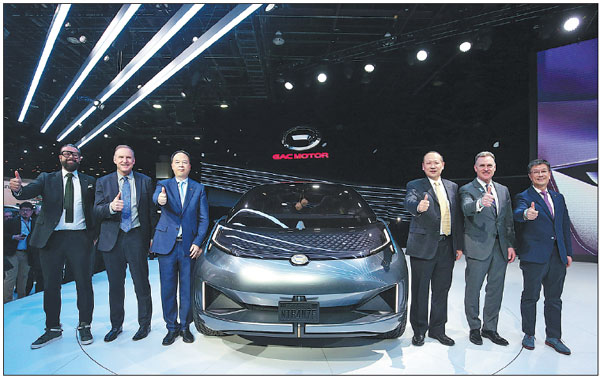 1547695280986044576.jpg a41f726719b21daa048123.jpg