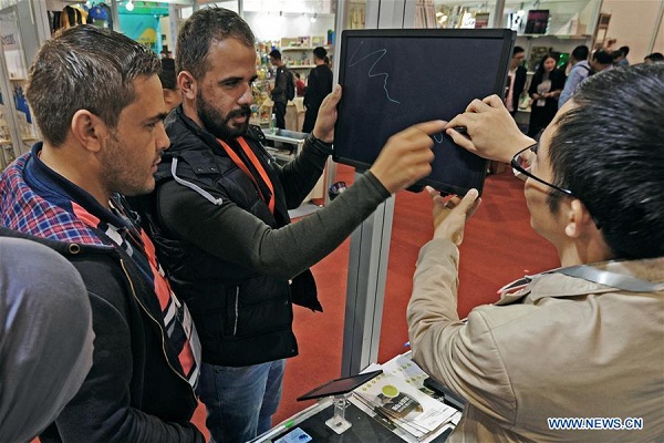 1548208286066003716.jpg 1548206173747024528.jpg