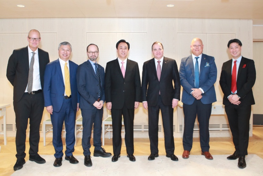 1549073093873056423.jpg 1549073093873056423.jpg