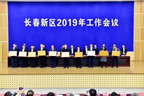 1550472804990022889.jpg 286ed488c82d1dd4833347.jpg