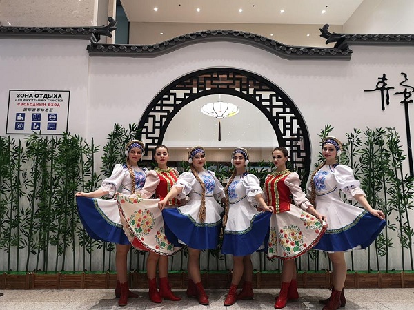 1552359718874006267.jpeg 5c86f952a3106c65fffec8fc.jpeg