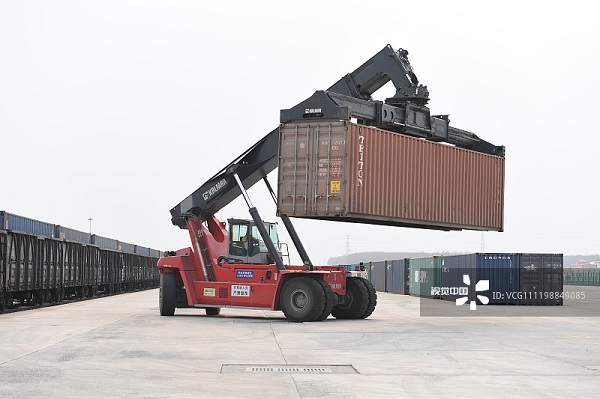 1552360590993058676.jpg VCG111198849085.jpg