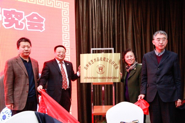 1552526611815030961.jpg 286ed488c82d1df30ee84e.jpg