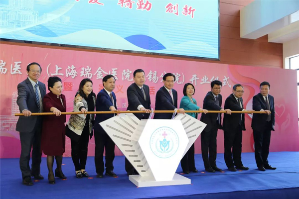 1553741055830063187.jpg 286ed488c83f1e06611b01.jpg