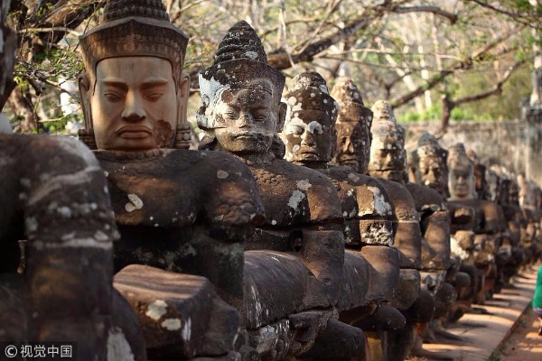 1536654394255019385.jpg 5b962f79a31033b41c02922e.jpg