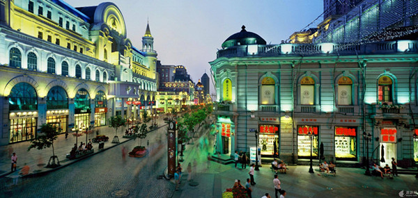 1533020520035001751.jpg 城市生活_副本.jpg