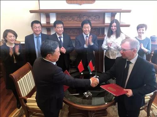 1555054234875073482.jpg 00.jpg