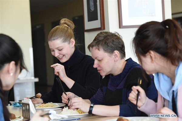 1555984274542080260.jpg 5cbd5e60a3104842e4a9c4f7.jpg