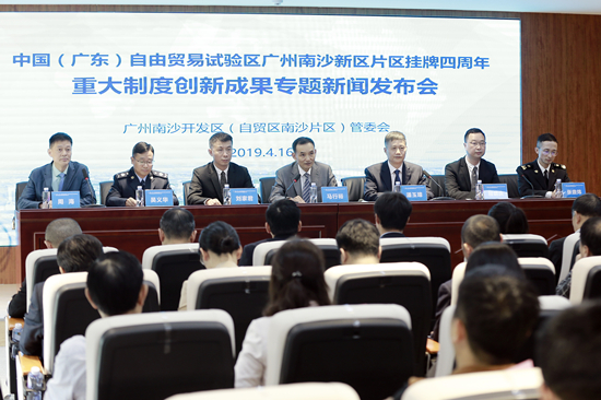 1555924627091091140.jpg ea2_副本.jpg