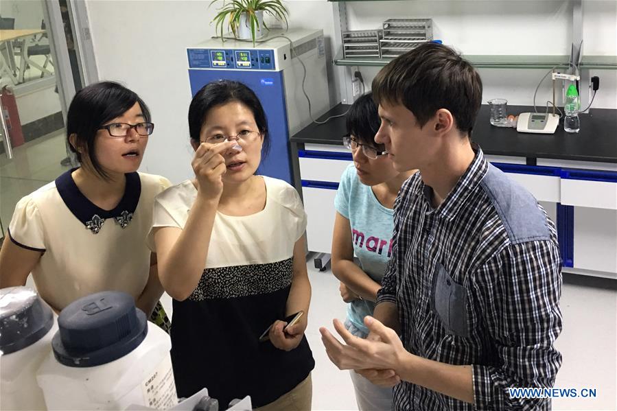 1528370482364086616.jpg 25n.jpg