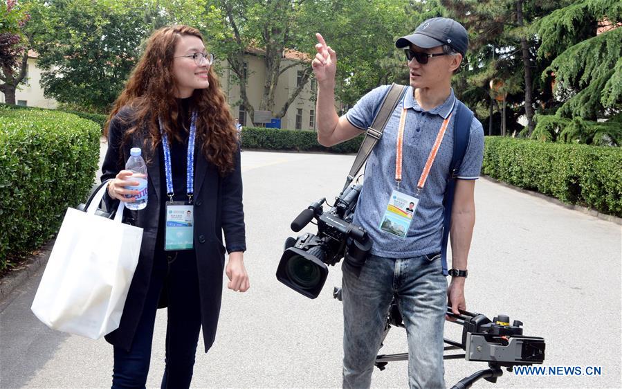 1528530876841043690.jpg 96n.jpg