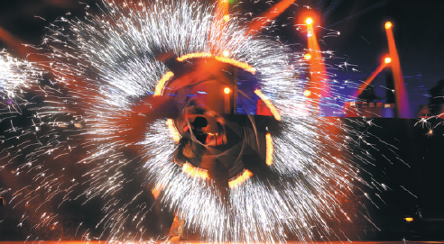 1533266176975064284.png 3.png