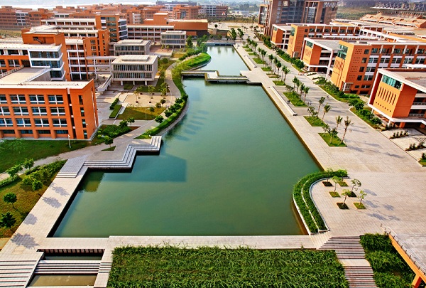 1557984283240056213.jpg 华南理工大学大学城校区.jpg