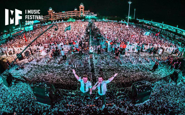 1559181675895000421.jpg 1559034028931041765.jpg