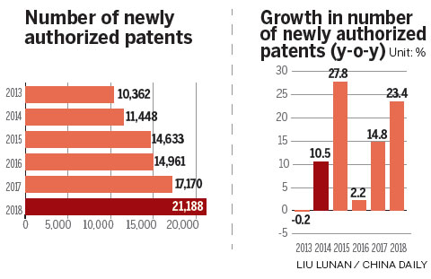 1558400689057005443.jpg a41f726b05111e4d801405.jpg