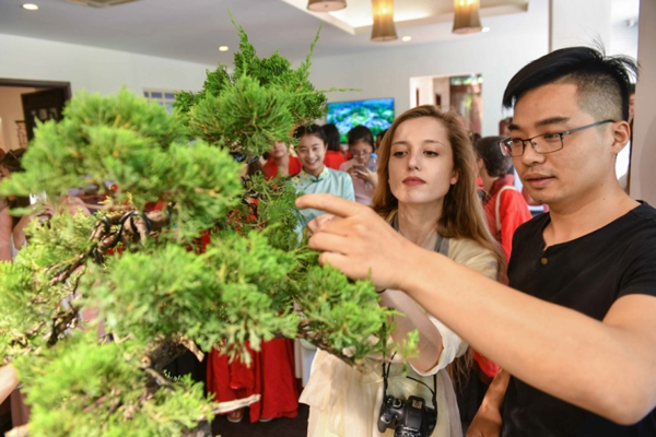 1559552547147022660.jpg 3.jpg