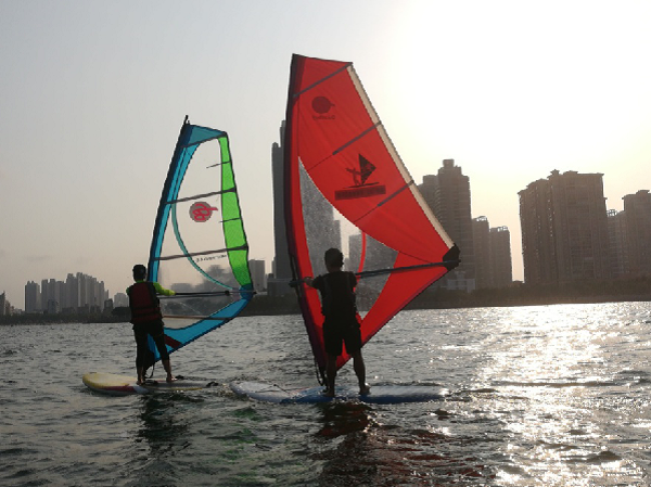 1561708138384073620.png 帆板.png