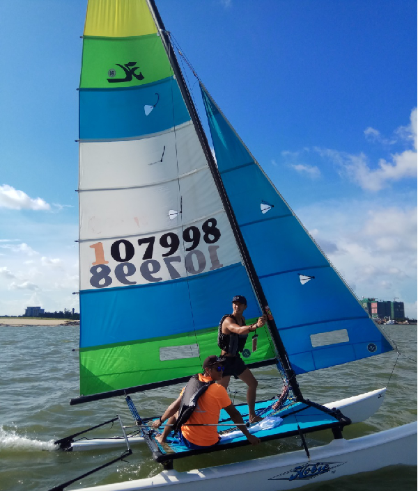 1561708148525016559.png 帆板2.png