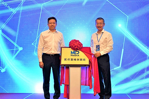 1563179394674032115.jpg 1562915374.jpg