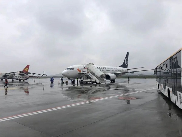 1586506614819004866.jpg 00300511133_27c46356.jpg