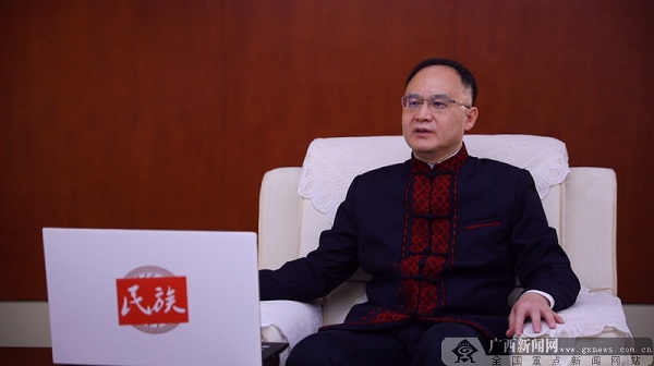 1589873431584012908.jpg 全国人大代表农融.jpg