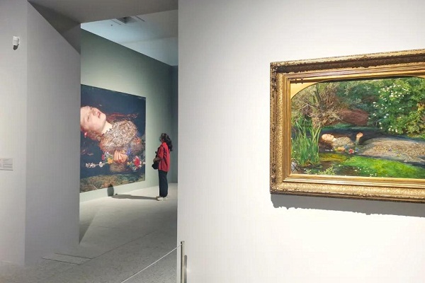 1625639072696096639.jpg a2.jpg