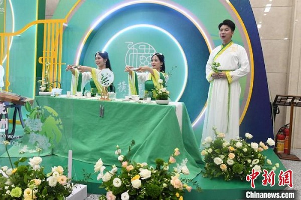 1661330241870046288.jpg db6db165-8347-4b4f-bd7f-b1ac24c3c573_zsite.jpg