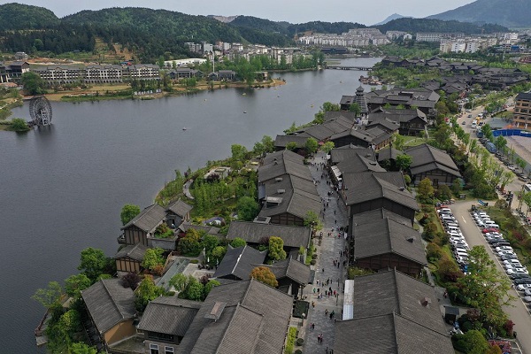 1679388502175061238.jpg 1678977760332808.jpg