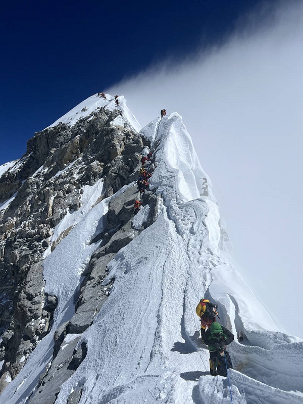 1685002733920016707.jpeg 1684932020740_646e05b4233d09669183404a.jpeg