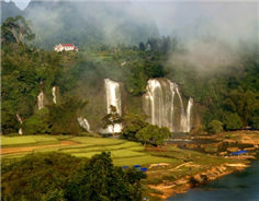Detian Transnational Waterfall Scenic Spot (5A)