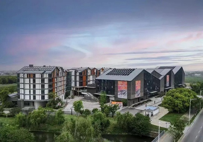 1691652844009064966.jpg 640 (1).jpg