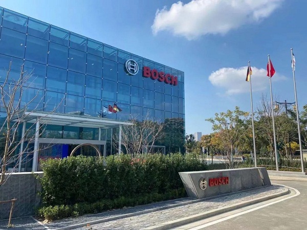 1691720542069051017.jpg 1605862350096001053.jpg