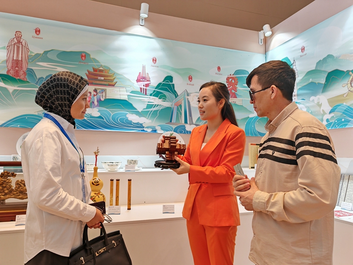 1694049505661064651.jpg 54.jpg