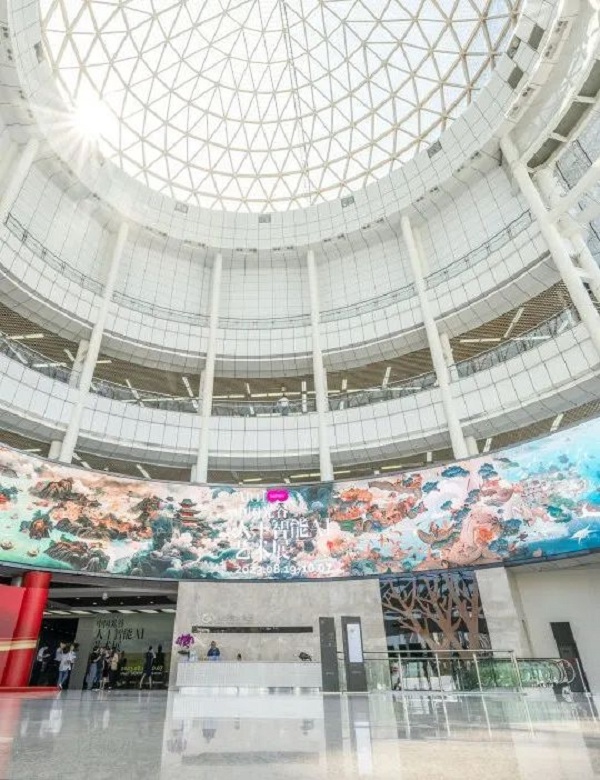 1693902962356053109.jpg 光谷1.jpg