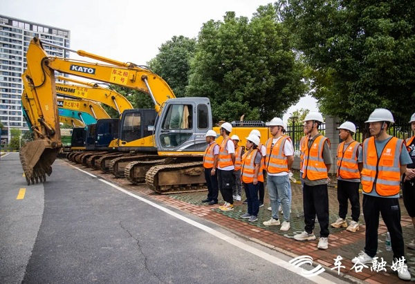 1695021488178076538.jpg 车谷2.jpg