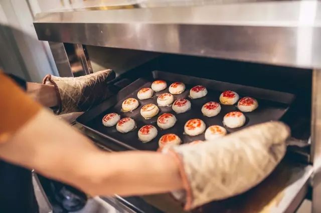 1695696451403068141.jpg 640 (2).jpg