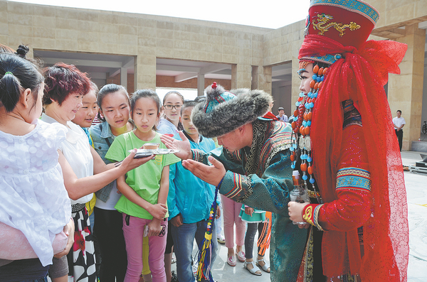 1694687094067052236.jpg 65024bb4a310d2dc6d27c625.jpg