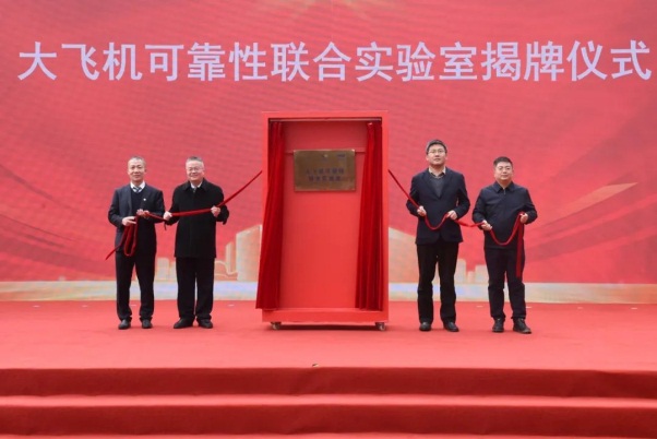 1702459505167099110.jpg test2.jpg