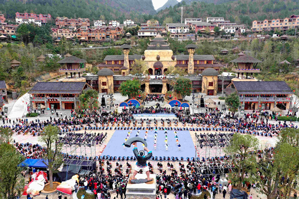 1709001827336073281.jpg HC12.jpg