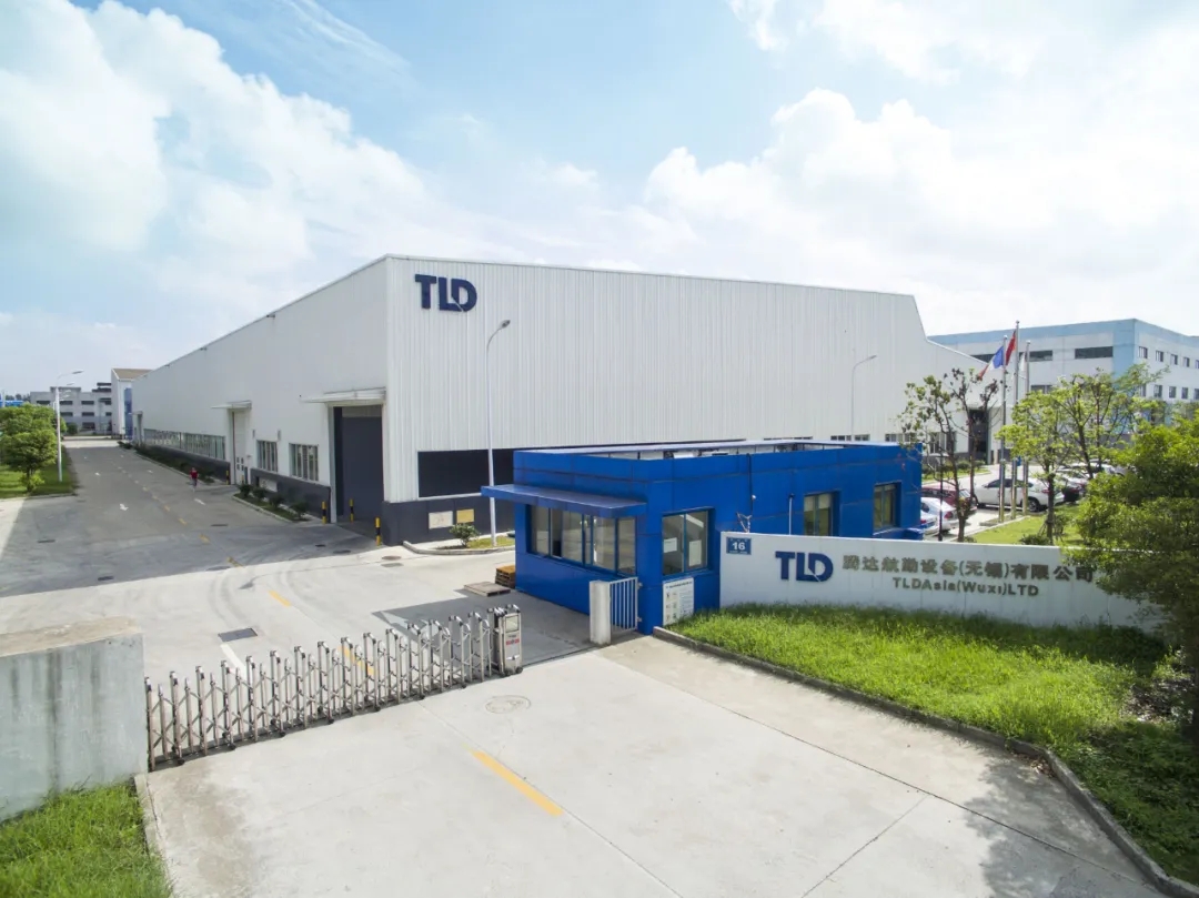 1712903116612056415.jpg 1712903116612056415.jpg