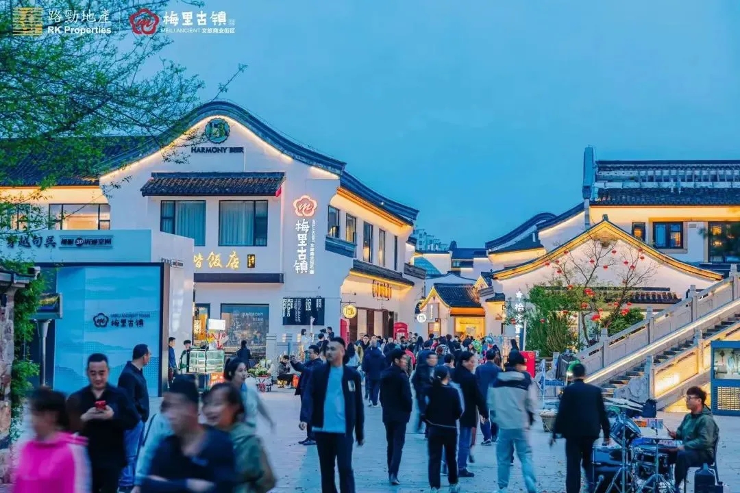 1713172856505001169.jpg 1713172856505001169.jpg