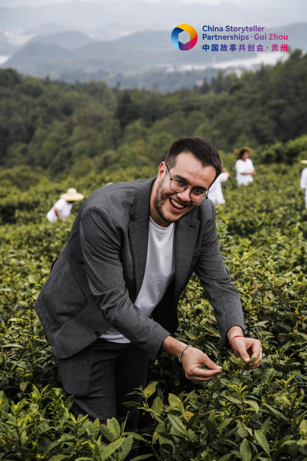 1727698645213064837.jpg 66f927c3a310f1268d820d85.jpg