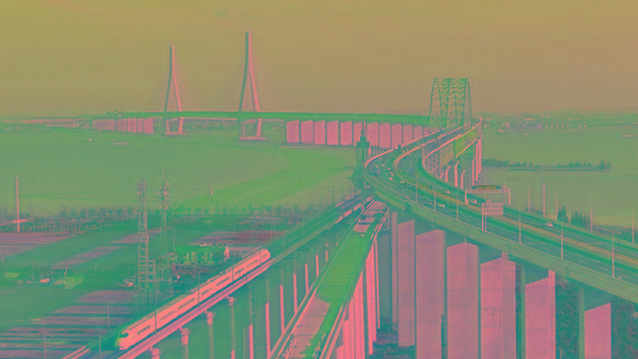 1720769672824094430.gif 640.gif