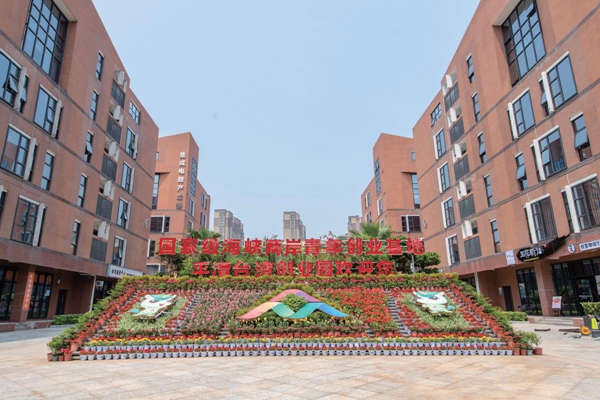 1681893203783053235.jpeg 61012769a310efa1e3b22b46.jpeg