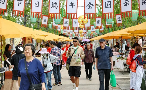 1748582055726040927.jpg 2301616731503067197 (1).jpg