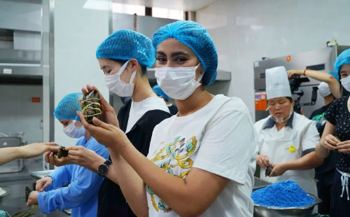 1748582071344074792.jpg 2300259186829426796 (1).jpg