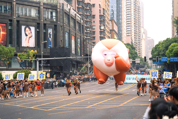 1749018966442029741.jpg 网红猴子小老费.jpg